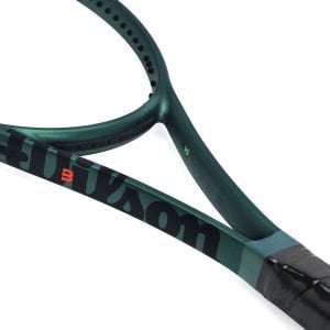 Wilson Blade 98 18x20 V9 Tenis Raketi 305 Gr. WR149911U2