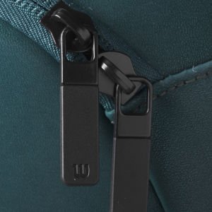 Wilson Blade V9 Süper Tour 9lu Tenis ve Raket Çantası