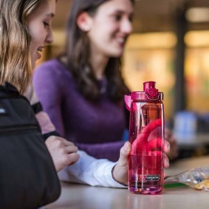 Nalgene 24 Oz OTF Tritan Suluk Matara 650 ml. Kahve Renkli Kapak